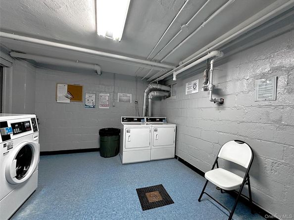 5 Campus Place 2B, Scarsdale NY 10583