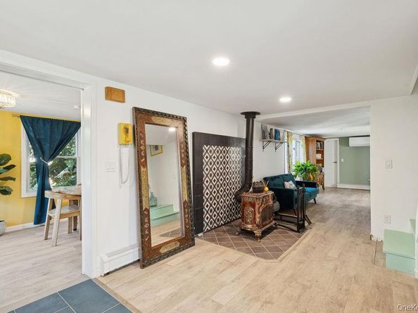 1 Leo Street, Patchogue NY 11772