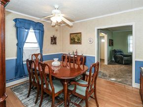 23 Stratford, Williston Park NY 11596