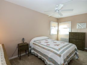 23 Stratford, Williston Park NY 11596