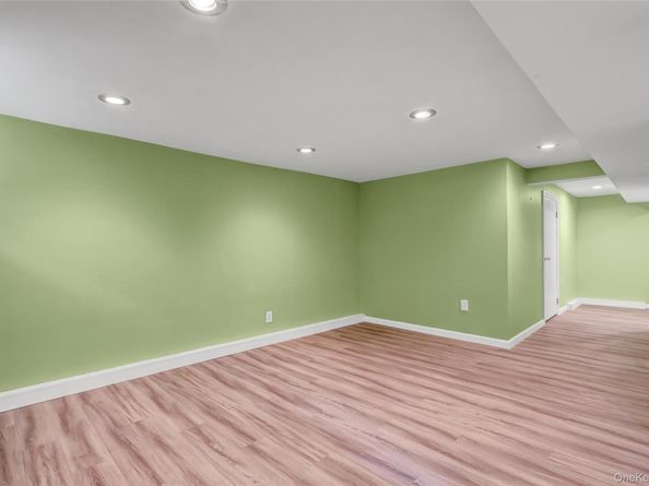 1045 Cathedral Avenue, Franklin Square NY 11010