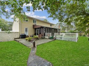 438 Lillian Boulevard, Holbrook NY 11741