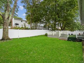 438 Lillian Boulevard, Holbrook NY 11741