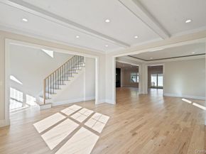 47 Netz Place, Albertson NY 11507