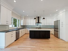 47 Netz Place, Albertson NY 11507