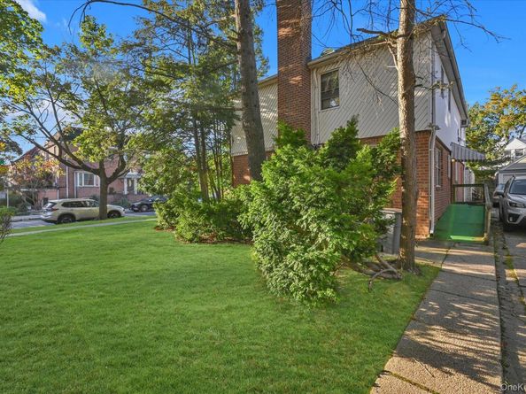 147-01 70th Avenue, Kew Garden Hills NY 11367