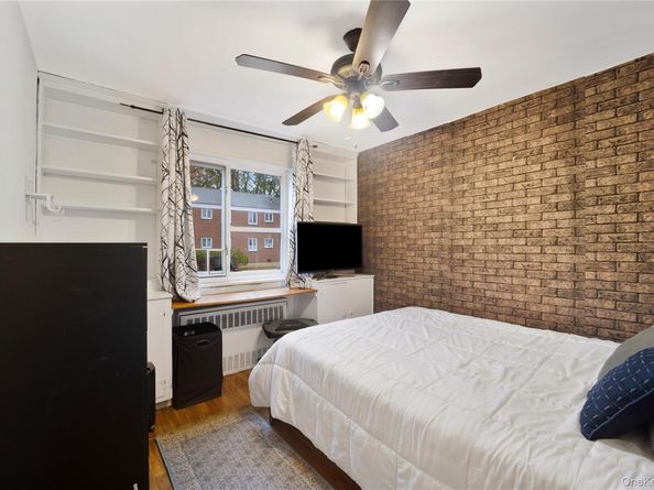 227-18 Hillside Avenue Lower, Queens Village NY 11427