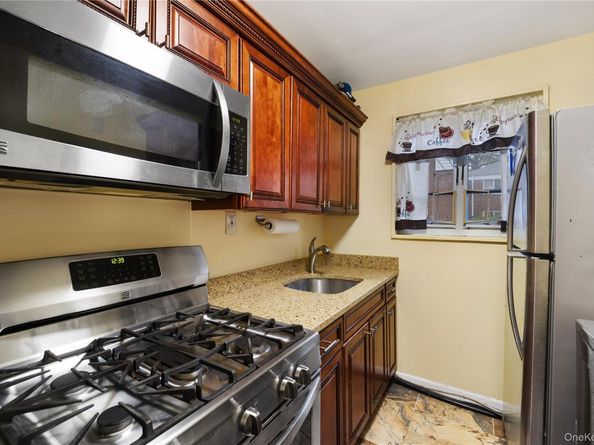 227-18 Hillside Avenue Lower, Queens Village NY 11427