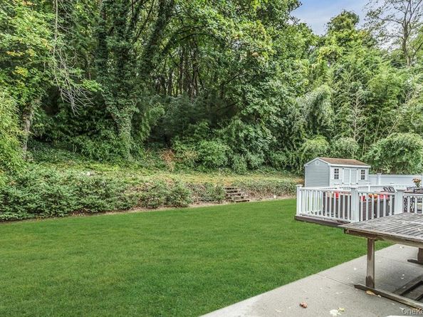 159 Soundview Drive, Port Washington NY 11050