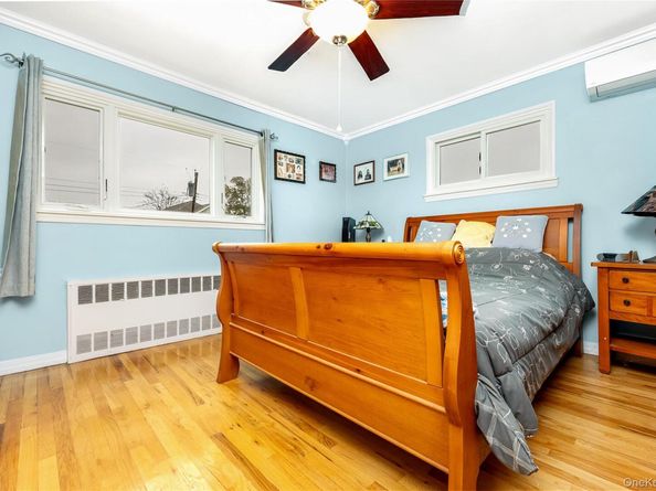 138 Eastgate Road, Massapequa Park NY 11762