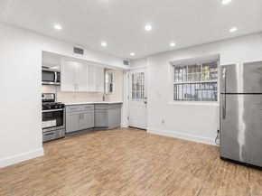836 E 221st Street, Bronx NY 10467