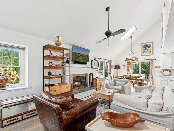 28 Windermere Drive, Sag Harbor NY 11963