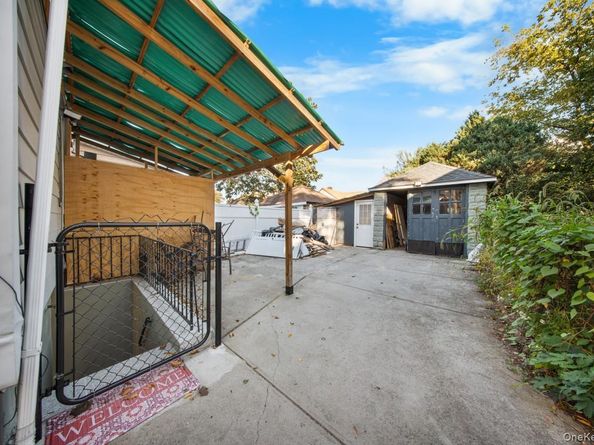 6133 157th Street, Flushing NY 11367