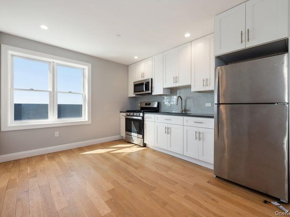 661 W Broadway 502, Long Beach NY 11561