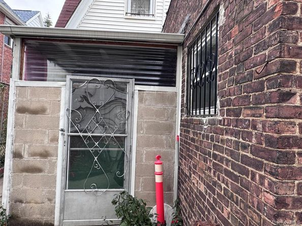 41-34 Forley Street, Elmhurst NY 11373