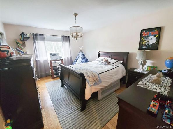 66 Leroy Avenue, Valhalla NY 10595