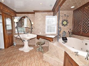 259 Altessa Boulevard, Melville NY 11747