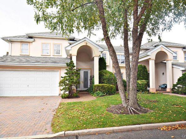 259 Altessa Boulevard, Melville NY 11747