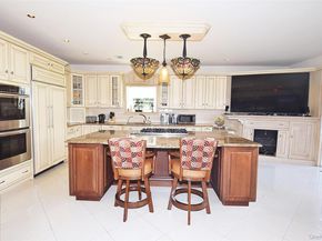 259 Altessa Boulevard, Melville NY 11747