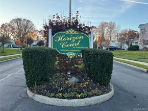 12 Horizon Court, Huntington NY 11743