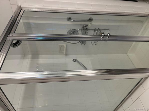 12 Horizon Court, Huntington NY 11743