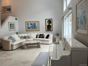 12 Horizon Court, Huntington NY 11743