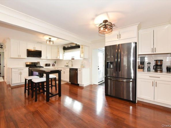 321 Brendan Avenue, Massapequa NY 11758