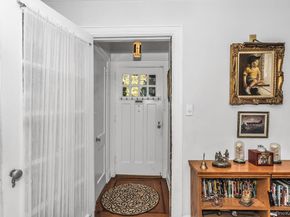 4172 Glenwood Street, Little Neck NY 11363