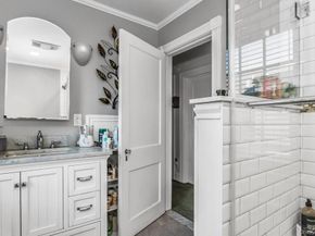 4172 Glenwood Street, Little Neck NY 11363