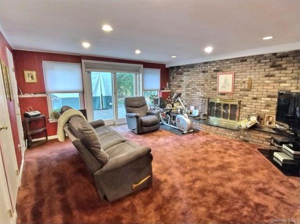 3391 Fairway Road, Oceanside NY 11572