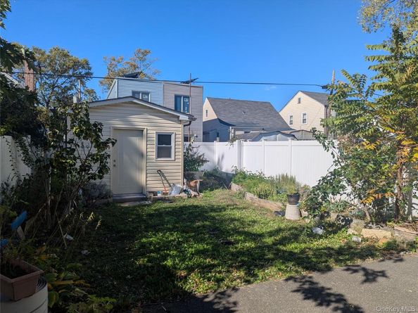 115-100 Springfield Boulevard, Cambria Heights NY 11411