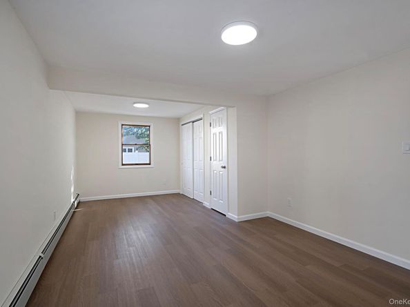 184 Wellesley Street, Hempstead NY 11550