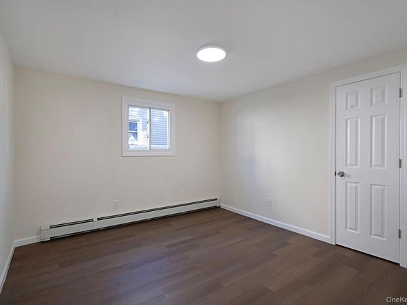 184 Wellesley Street, Hempstead NY 11550