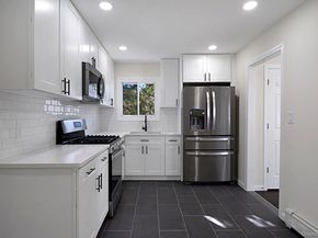 184 Wellesley Street, Hempstead NY 11550