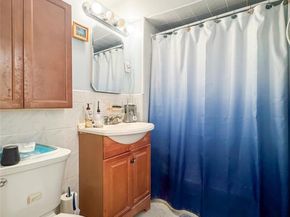 6 Elm Place 6, Bronx NY 10465