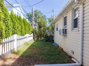 6 Elm Place 6, Bronx NY 10465