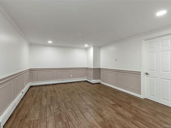 57 Oakdale Road, Centerport NY 11721