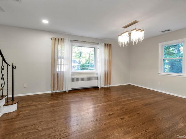 57 Oakdale Road, Centerport NY 11721