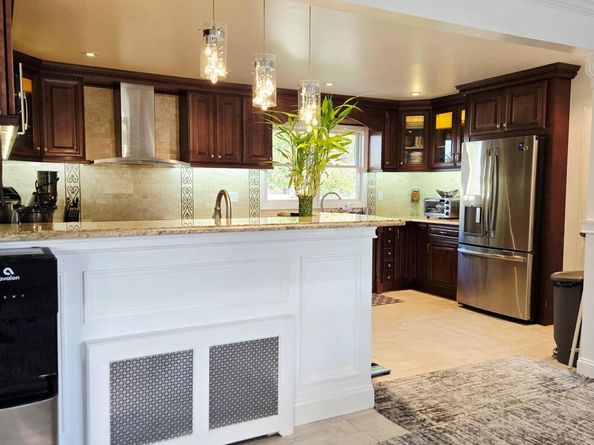 14 Boulevard Drive, Hicksville NY 11801
