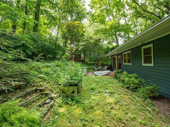 27 Prospect Avenue, Sea Cliff NY 11579