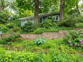 27 Prospect Avenue, Sea Cliff NY 11579