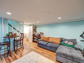 27 Prospect Avenue, Sea Cliff NY 11579