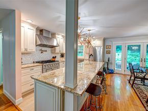 27 Prospect Avenue, Sea Cliff NY 11579