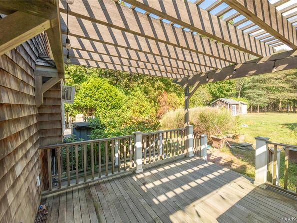 41 Belleview Avenue, Center Moriches NY 11934