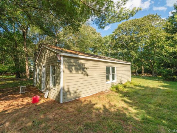41 Belleview Avenue, Center Moriches NY 11934