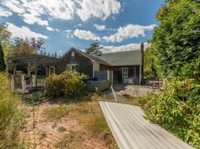 41 Belleview Avenue, Center Moriches NY 11934