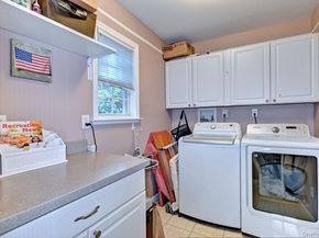 410 Mystic Way, Bay Shore NY 11706