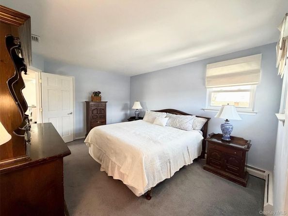 4081 Massachusetts Avenue, Island Park NY 11558