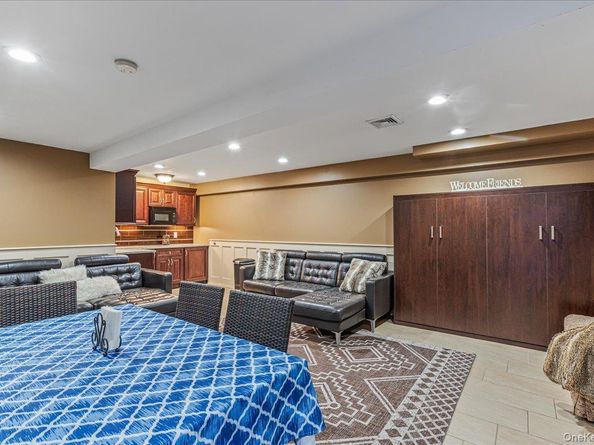 8230 58th Avenue, Middle Village NY 11379