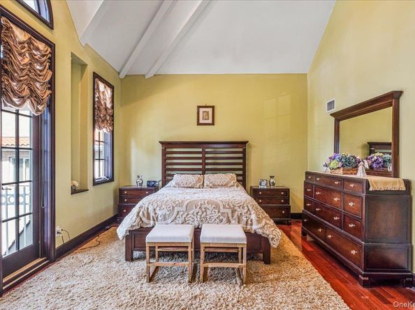 8230 58th Avenue, Middle Village NY 11379